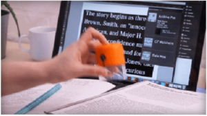 This student-made gadget can detect fonts and capture colors