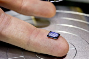 IBM’s blockchain-ready CPU is smaller than a grain of salt, costs just 10 cents